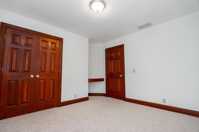 2442 Greystone Lane 2442 Greystone Lane, Springfield, OH 45503