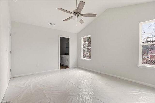 2924 Gilmer Avenue, Winston-salem, NC 27105