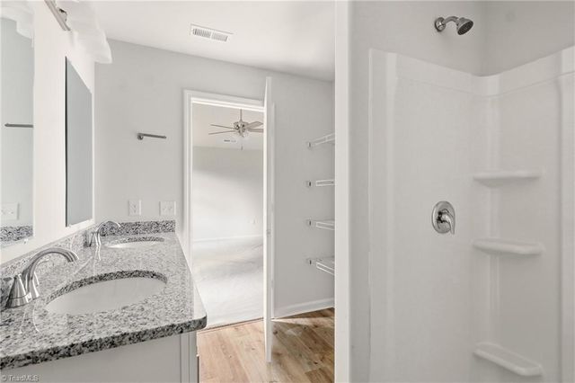 2924 Gilmer Avenue, Winston-salem, NC 27105