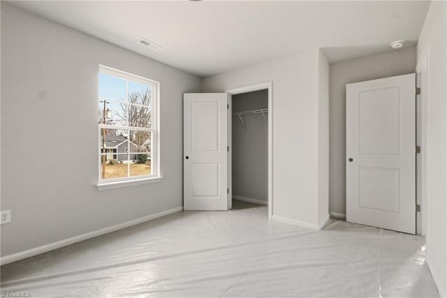 2924 Gilmer Avenue, Winston-salem, NC 27105