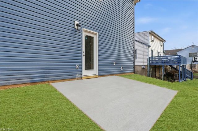 2924 Gilmer Avenue, Winston-salem, NC 27105