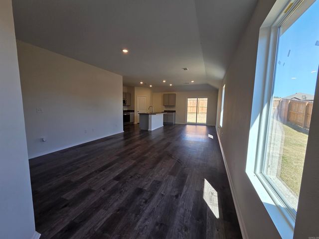 1537 Meadows Drive, Benton, AR 72019