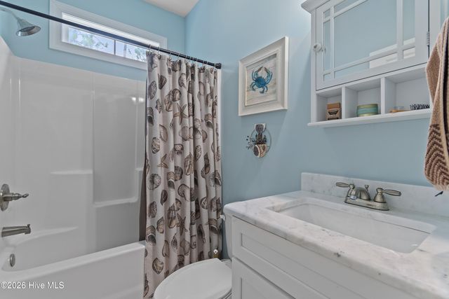 898 Boros Road, Southport, NC 28461