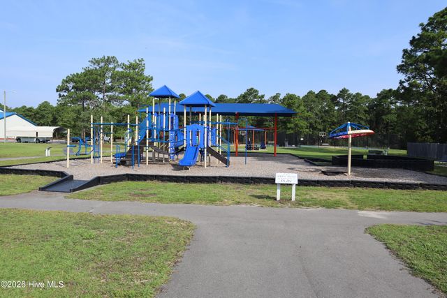 898 Boros Road, Southport, NC 28461