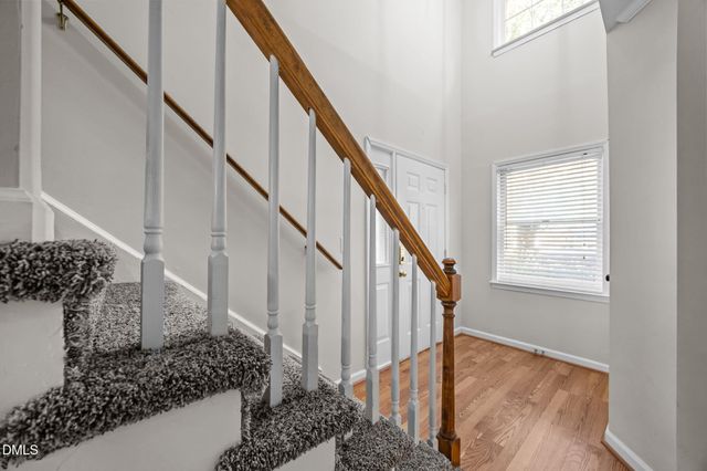 404 Broad Leaf Circle, Raleigh, NC 27613