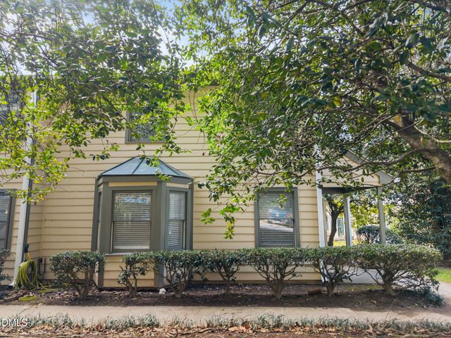 404 Broad Leaf Circle, Raleigh, NC 27613