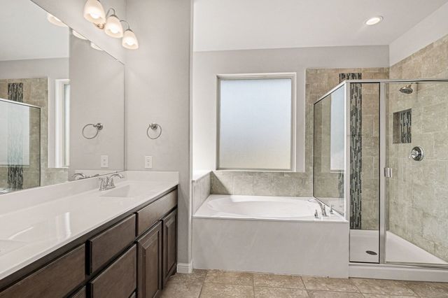 905 Falcon Road, Argyle, TX 76226