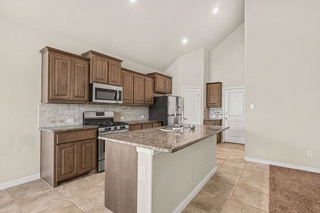 905 Falcon Road, Argyle, TX 76226