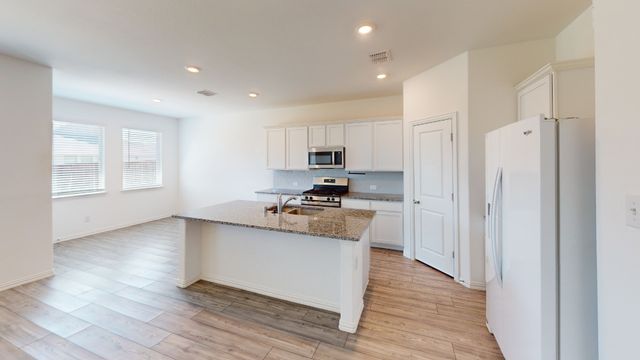 812 Carmen Street, Forney, TX 75126