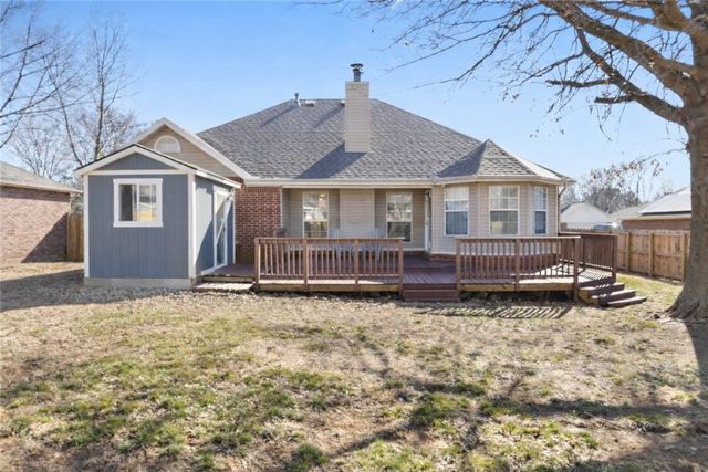 400 Linwood Avenue, Lowell, AR 72745