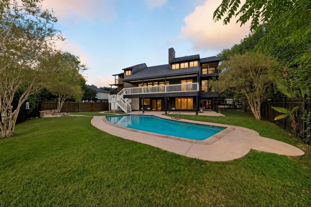 18646 Martinique Drive, Houston, TX 77058