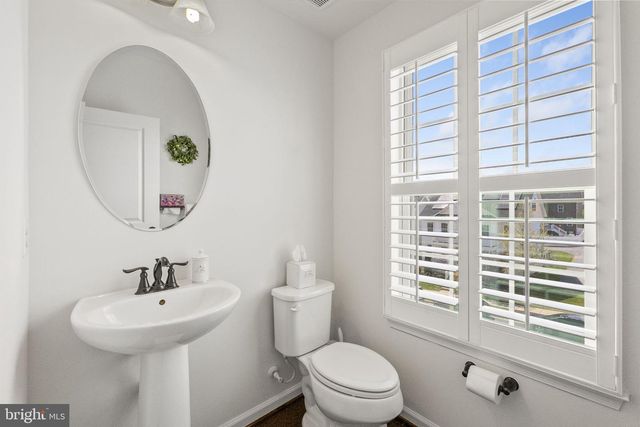 22035 BROADWAY AVENUE # 401F, Clarksburg, MD 20871