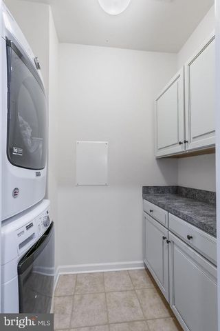 22035 BROADWAY AVENUE # 401F, Clarksburg, MD 20871