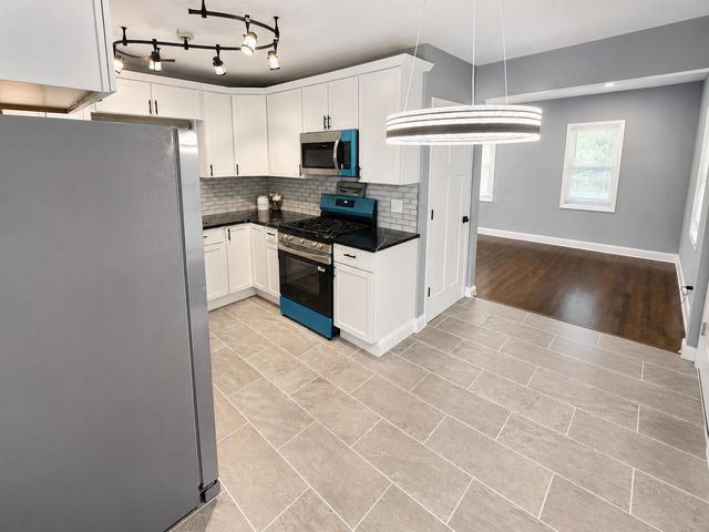 4668 Johnson Street, Gary, IN 46408