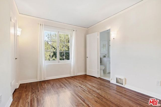 3486 Oak Glen Drive, Los Angeles, CA 90068