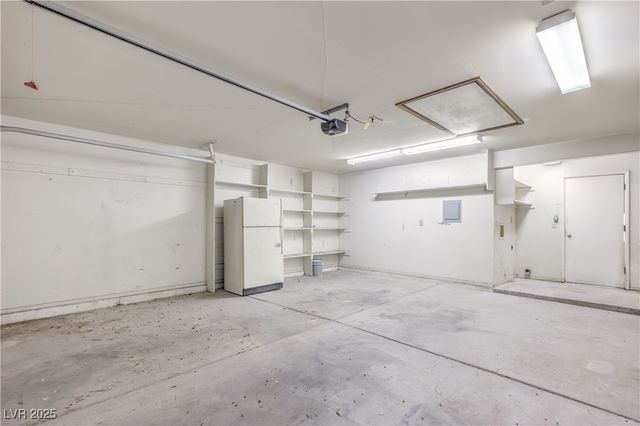 1857 Arbol Verde Way, Las Vegas, NV 89119