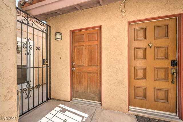 1857 Arbol Verde Way, Las Vegas, NV 89119