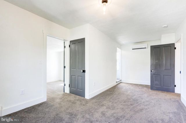 1319 W MAIN ST, Ephrata, PA 17522