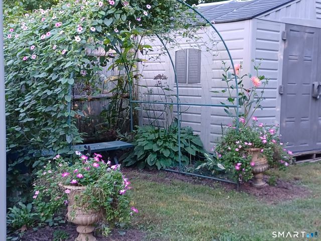 41 East Granby Road, Granby, CT 06035