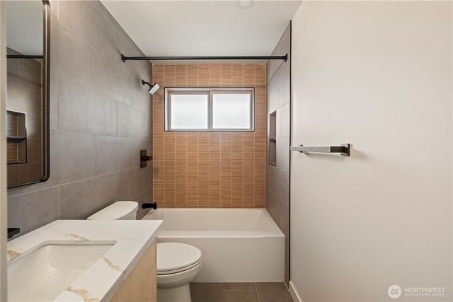 16317 127th Place SE, Renton, WA 98058
