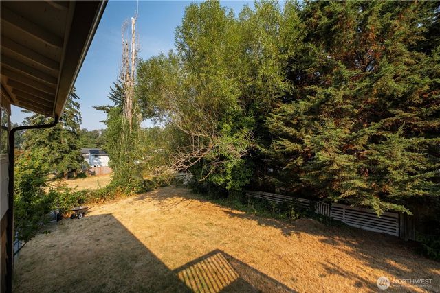 16317 127th Place SE, Renton, WA 98058