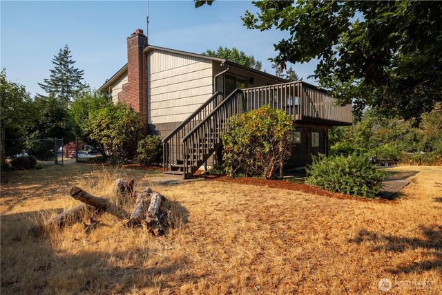 16317 127th Place SE, Renton, WA 98058