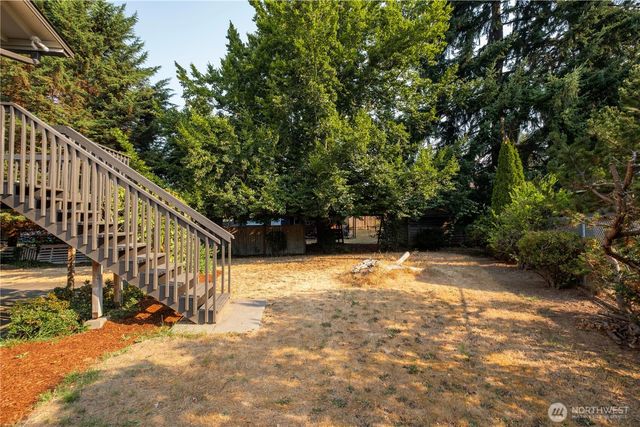 16317 127th Place SE, Renton, WA 98058
