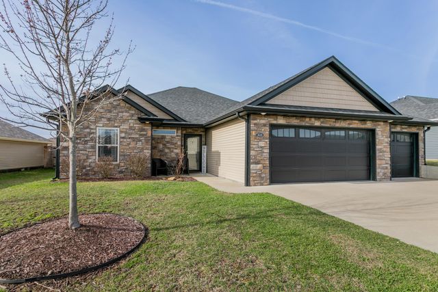 3510 YELLOWWOOD DR, Columbia, MO 65202