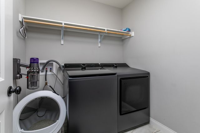 3510 YELLOWWOOD DR, Columbia, MO 65202