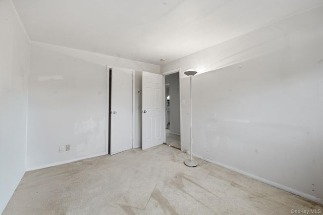 1600 Grand Avenue P3, Baldwin, NY 11510