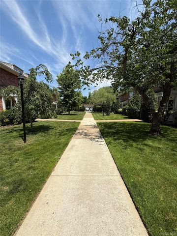 1600 Grand Avenue P3, Baldwin, NY 11510