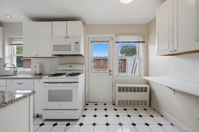 1600 Grand Avenue P3, Baldwin, NY 11510
