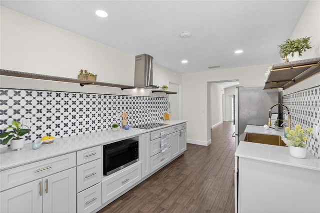 721 CHILT DRIVE, Brandon, FL 33510