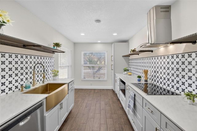 721 CHILT DRIVE, Brandon, FL 33510