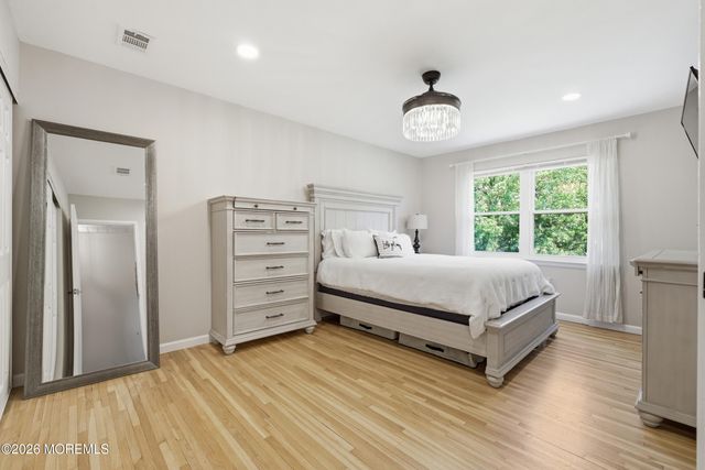 16 Village Green Way, Hazlet, NJ 07730