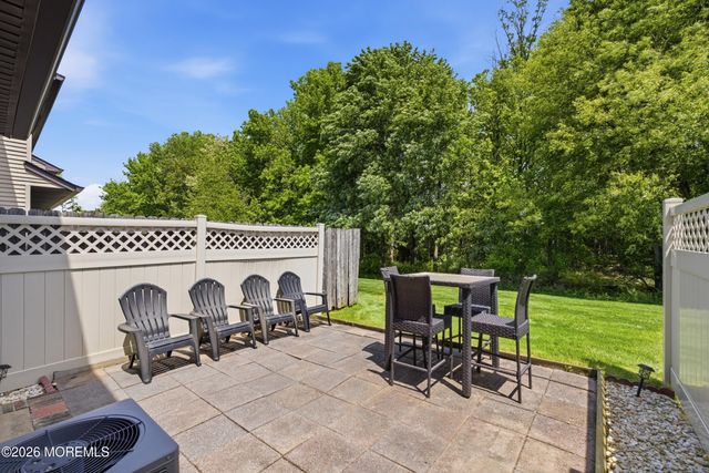 16 Village Green Way, Hazlet, NJ 07730