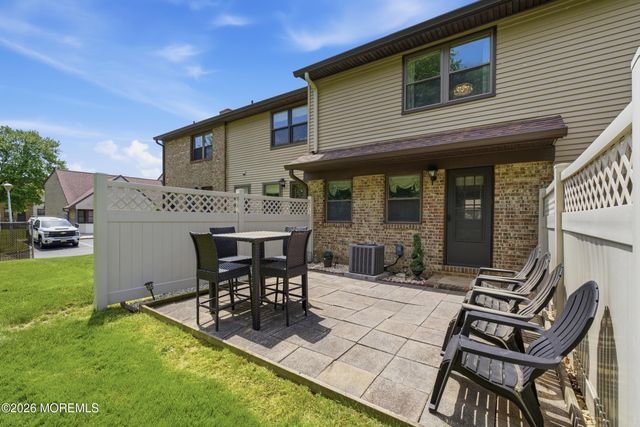 16 Village Green Way, Hazlet, NJ 07730