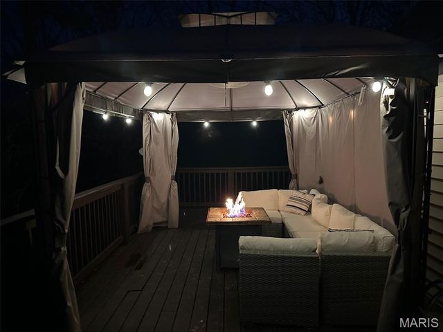 480 Lone Pine Lane, St Clair, MO 63077