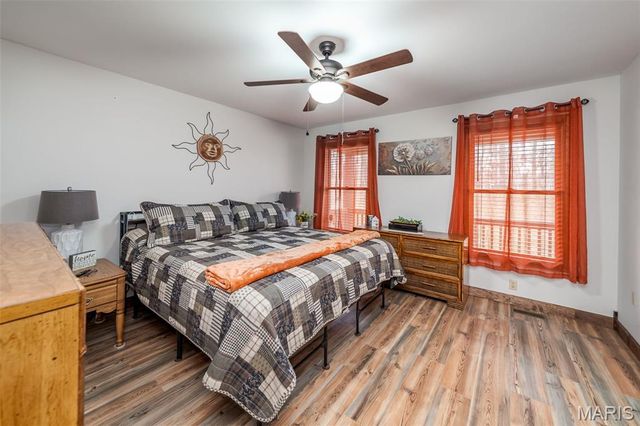 480 Lone Pine Lane, St Clair, MO 63077