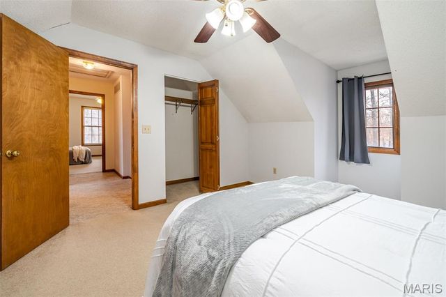 480 Lone Pine Lane, St Clair, MO 63077