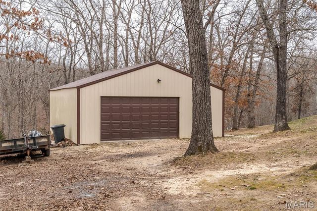 480 Lone Pine Lane, St Clair, MO 63077