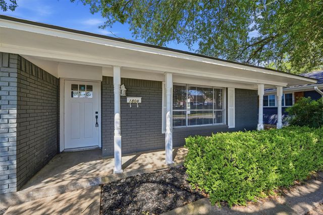 1808 Robin Drive, Sherman, TX 75092