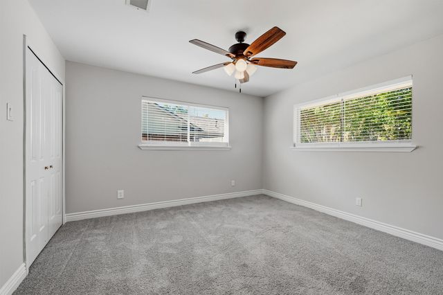 1808 Robin Drive, Sherman, TX 75092