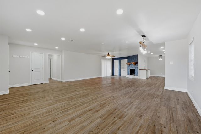 1808 Robin Drive, Sherman, TX 75092