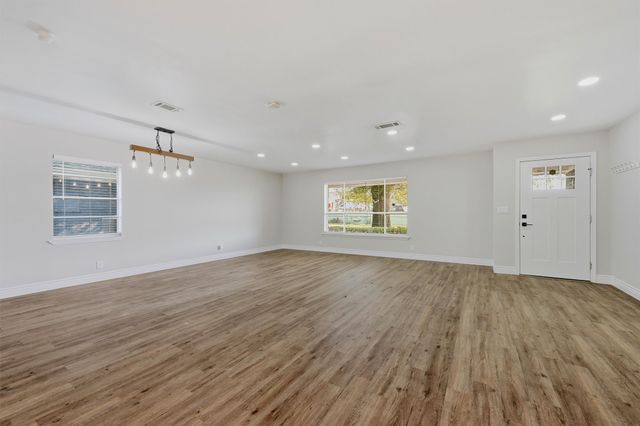 1808 Robin Drive, Sherman, TX 75092