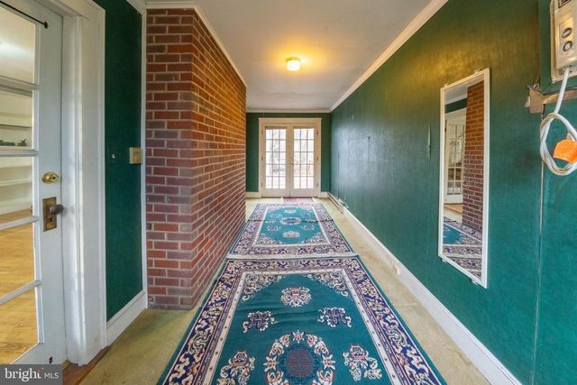 4302 SHERIDAN ST, University Park, MD 20782