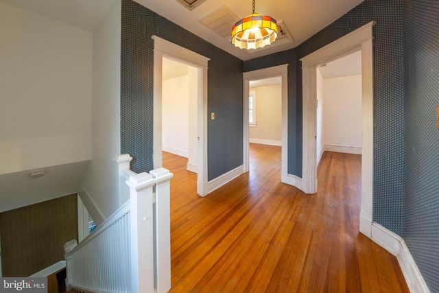 4302 SHERIDAN ST, University Park, MD 20782