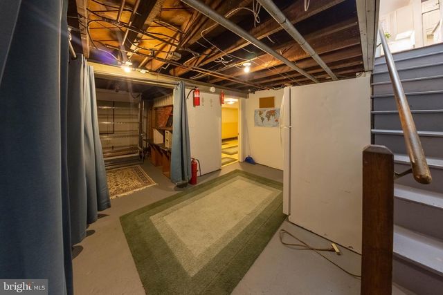 4302 SHERIDAN ST, University Park, MD 20782