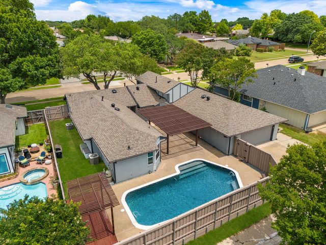 3800 Fall Wheat Drive, Plano, TX 75075