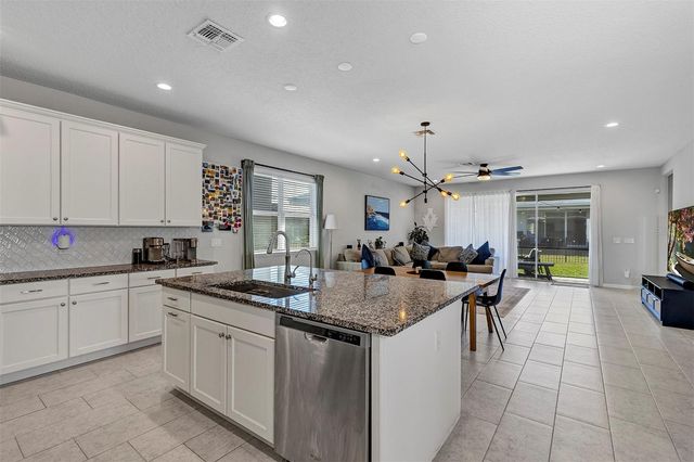 3393 BLUFF OAK LANE, Sanford, FL 32771